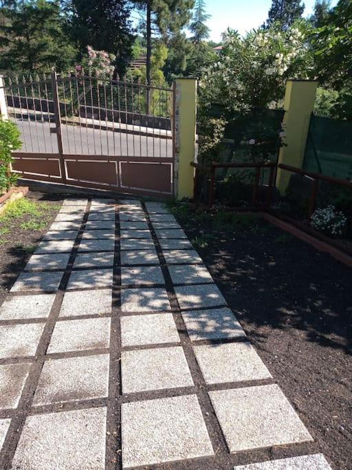 Loft Sotto Il Vulcano, Con Posto Auto Privato Zafferana Etnea Eksteriør bilde